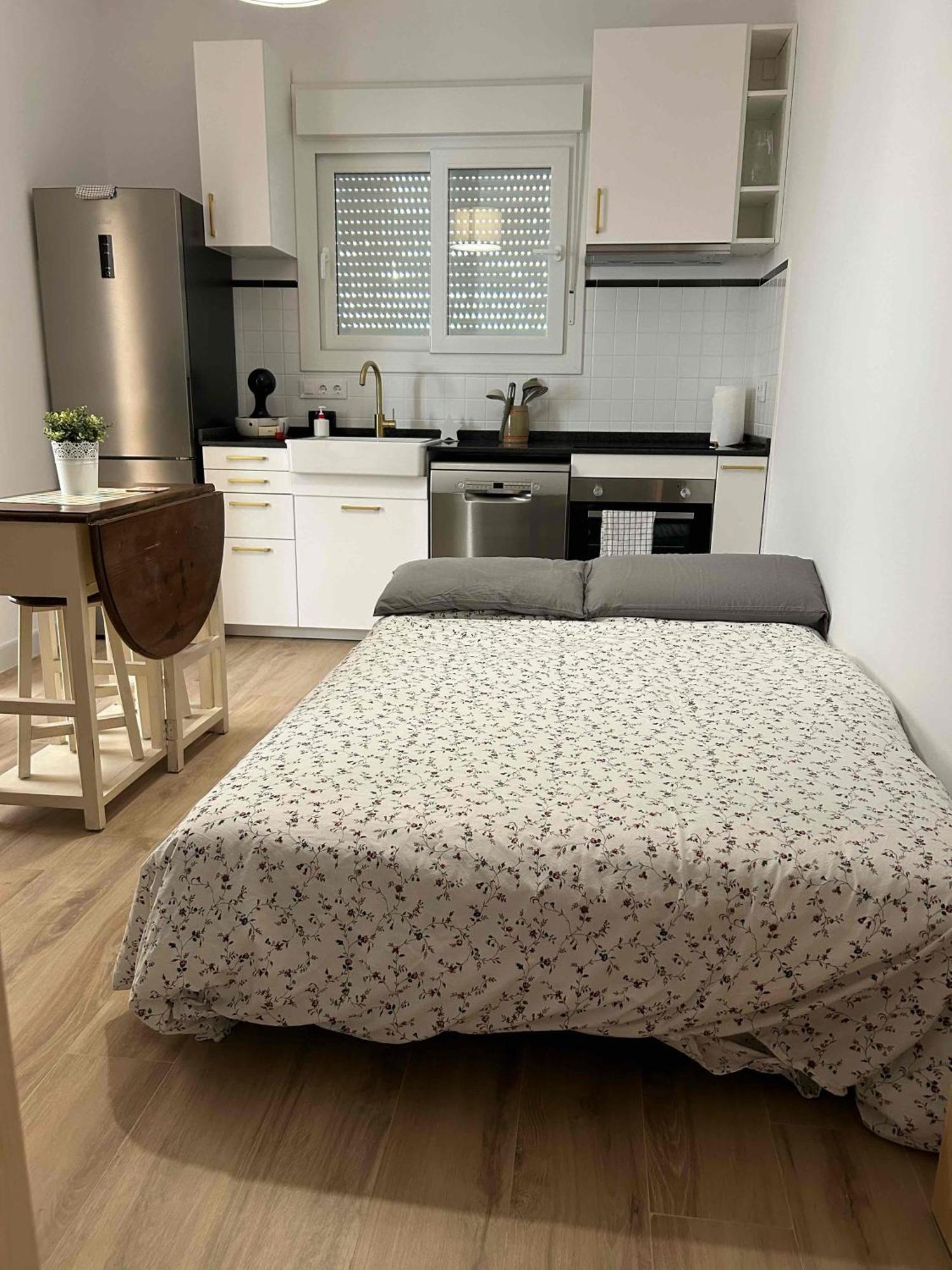 Apartamento Con Wifi, Patio Y Garaje Privado Alcalá de Guadaira Exteriér fotografie